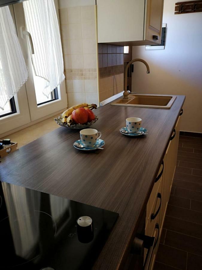 Apartments Gea Lucija Eksteriør billede
